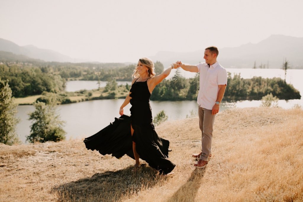 Columbia River Gorge Engagement Session