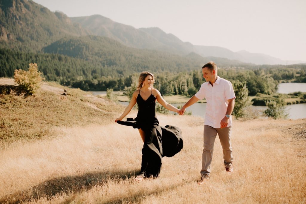 Columbia River Gorge Engagement Session