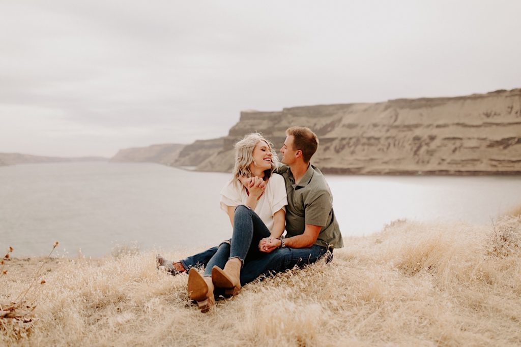 Columbia River Gorge Engagement Photos