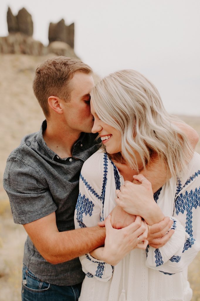 Columbia River Gorge Engagement Photos