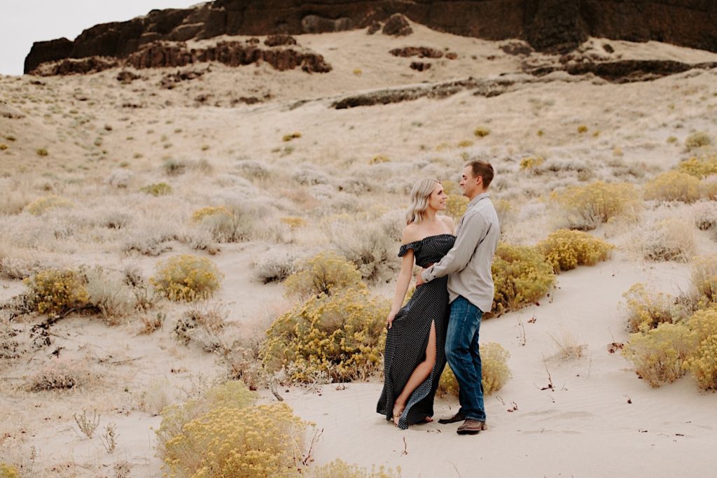 Columbia River Gorge Engagement Photos