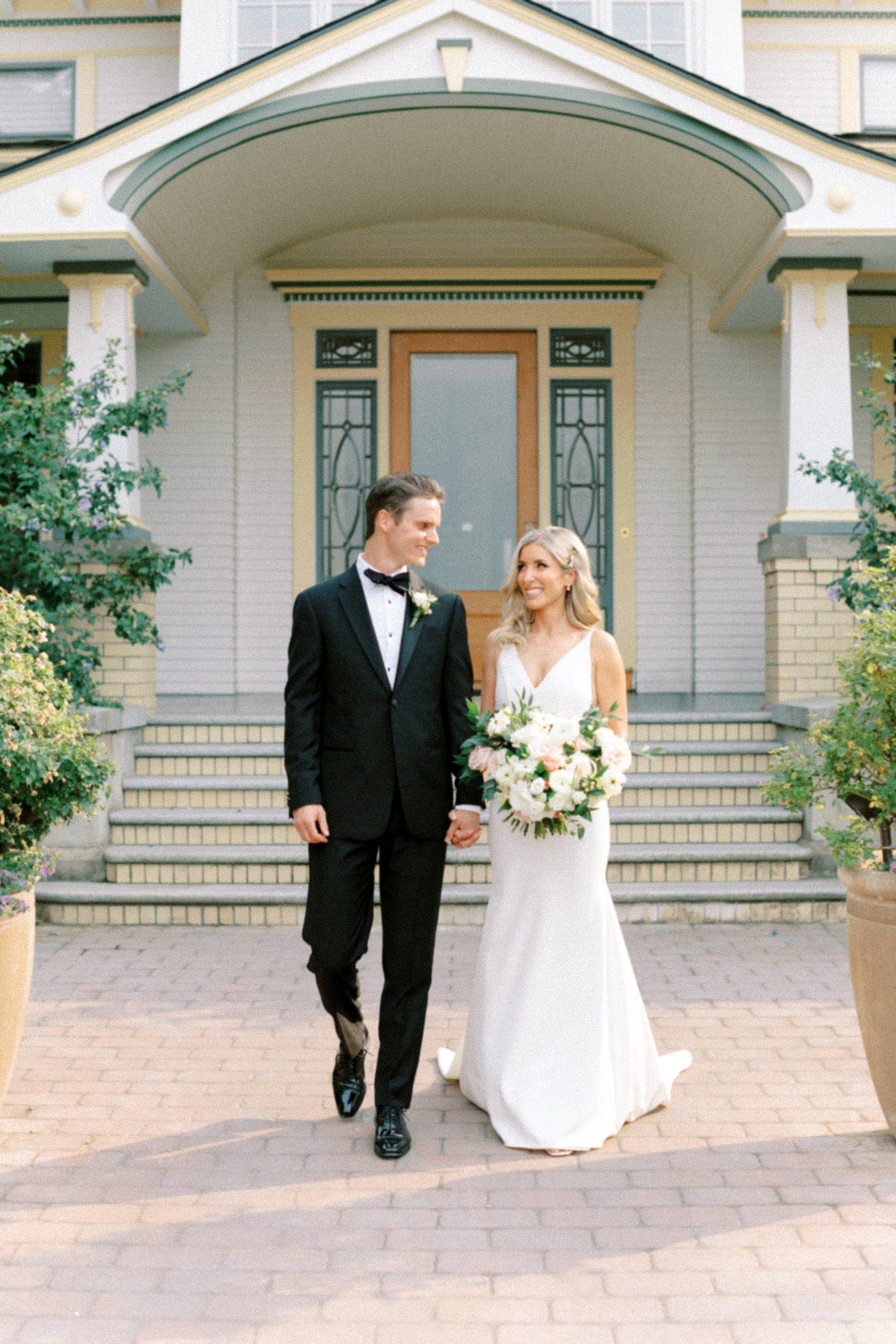 Bride and groom portraits for Abeja Winery and Inn Wedding